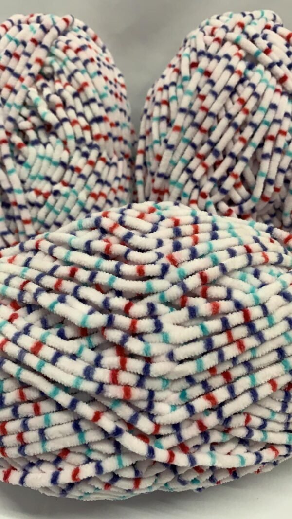 Unlabelled -Sirdar Snuggly Squishy Chenille 100g