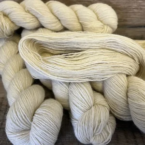 Kent Romney 100% Wool Hank Skein 100g Natural Undyed Colour, Sport Weight